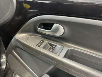 Used Volkswagen up! 2018 for sale - 74783785: Photo