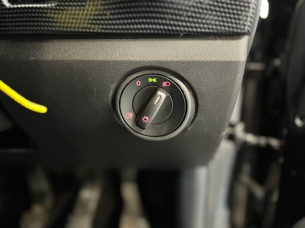 Used Volkswagen up! 2018 for sale - 74783785: Photo 5