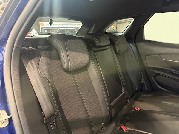 Used Peugeot 3008 2019 for sale - 76236037: Photo 17