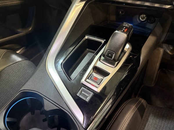 Used Peugeot 3008 2019 for sale - 76236037: Photo 24