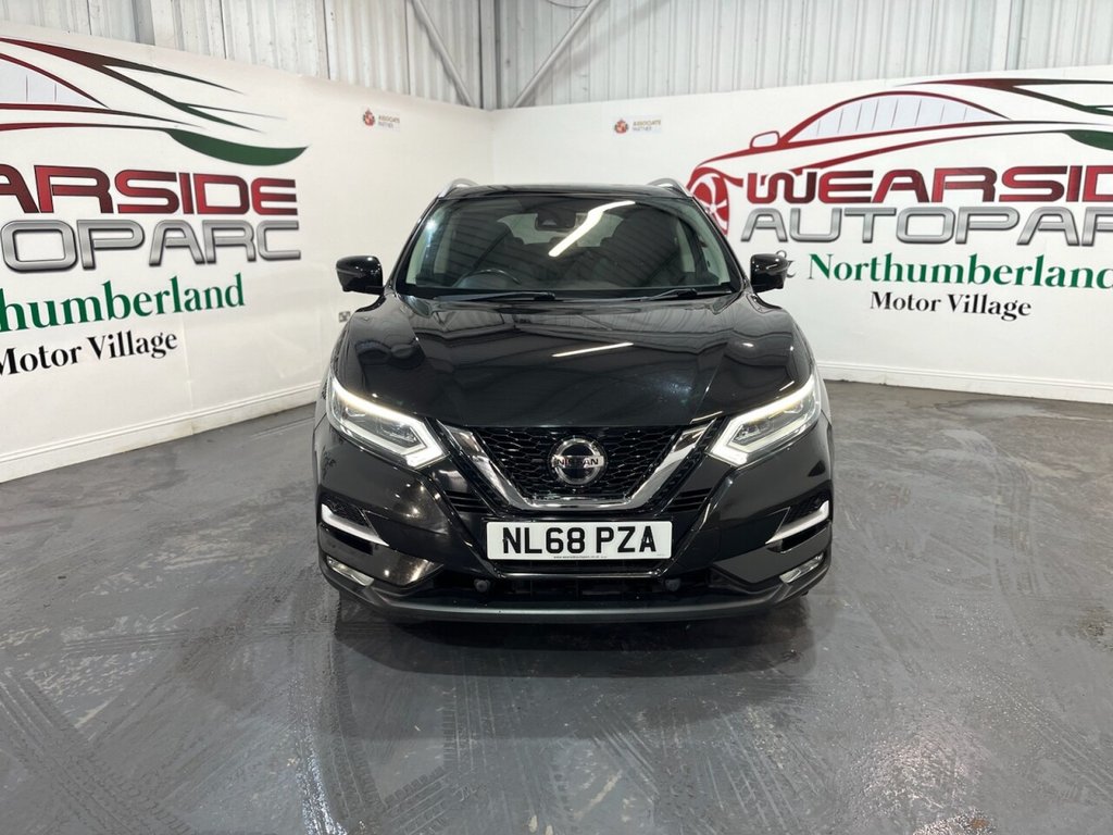 Used Nissan Qashqai 2018 for sale - 76632559: Photo 2