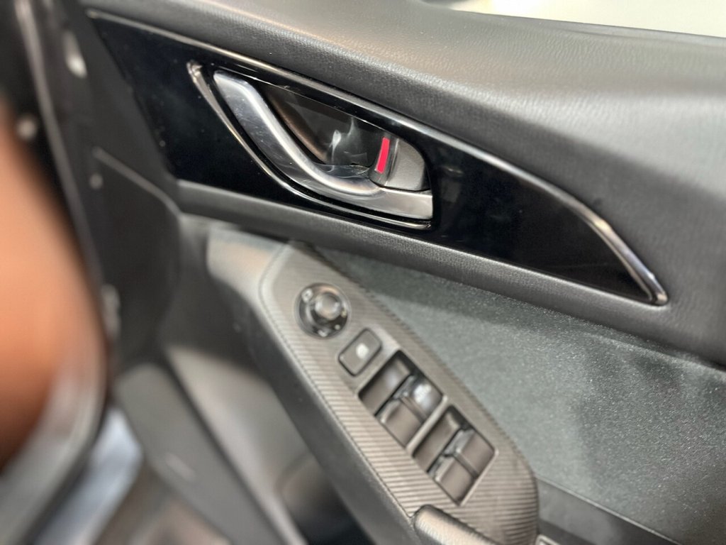 Used Mazda Mazda3 2015 for sale - 76655193: Photo 19