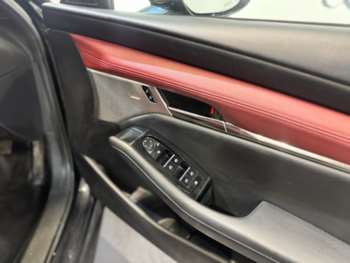 Used Mazda Mazda3 2019 for sale - 74930858: Photo