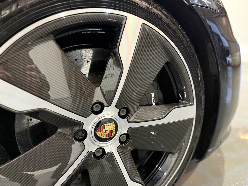 Used Porsche Taycan 2022 for sale - 77161616: Photo 11