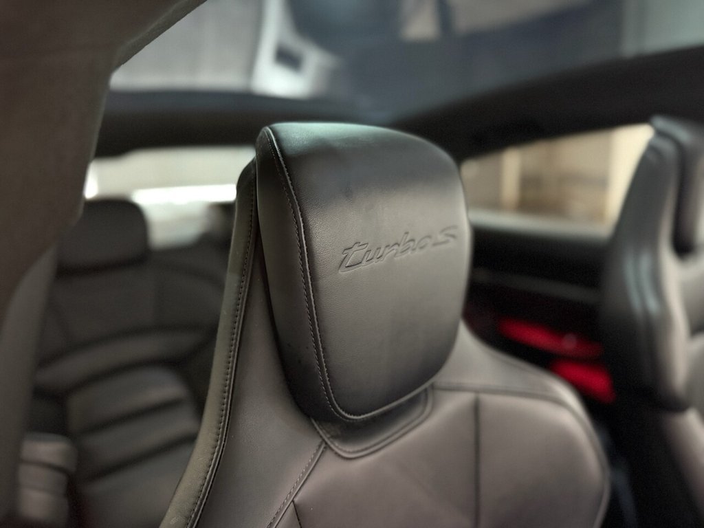 Used Porsche Taycan 2022 for sale - 77161616: Photo 17