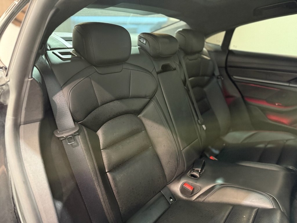 Used Porsche Taycan 2022 for sale - 77161616: Photo 19