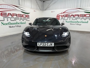 Used Porsche Taycan 2022 for sale - 77161616: Photo