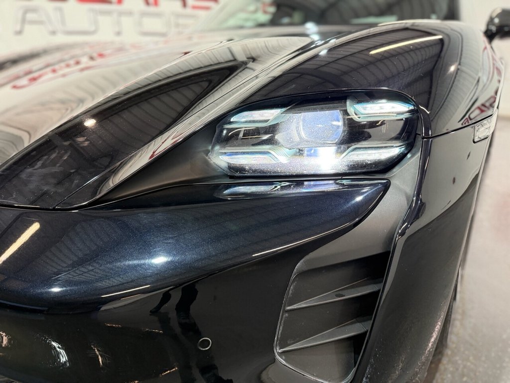 Used Porsche Taycan 2022 for sale - 77161616: Photo 6