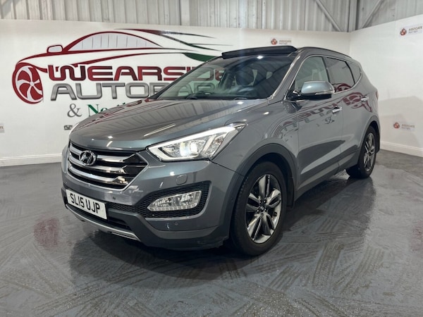 Used Hyundai Santa Fe 2015 for sale - 76236035: Photo 3