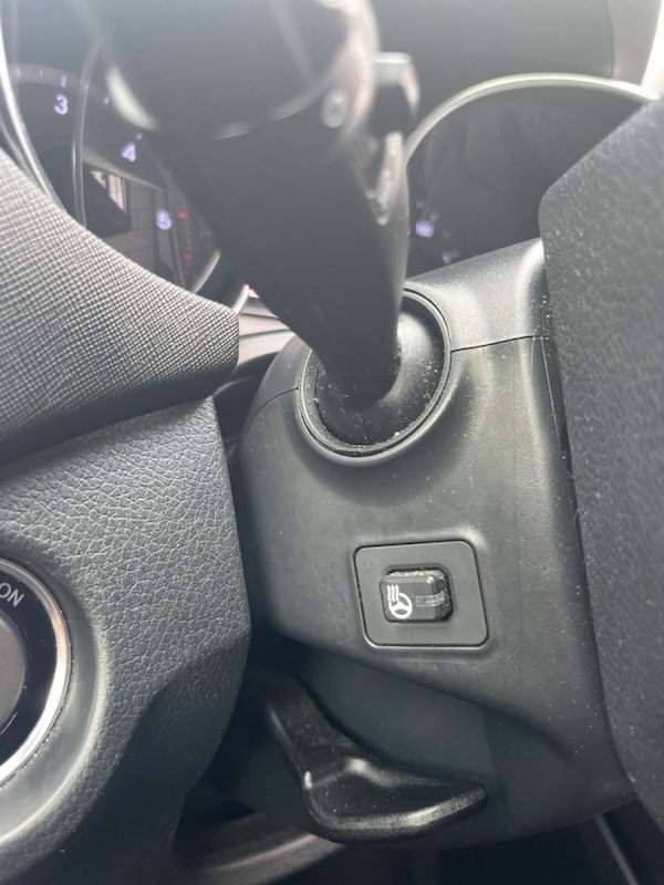 Used Hyundai Santa Fe 2015 for sale - 76236035: Photo 45