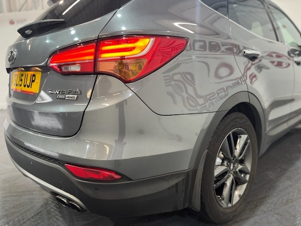 Used Hyundai Santa Fe 2015 for sale - 76236035: Photo 49