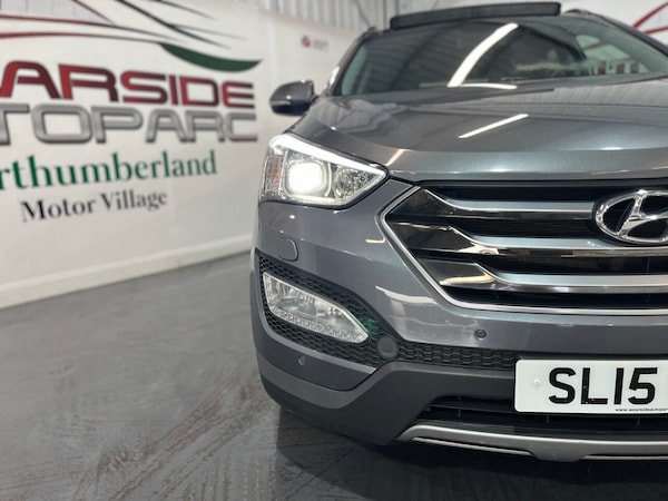 Used Hyundai Santa Fe 2015 for sale - 76236035: Photo 7