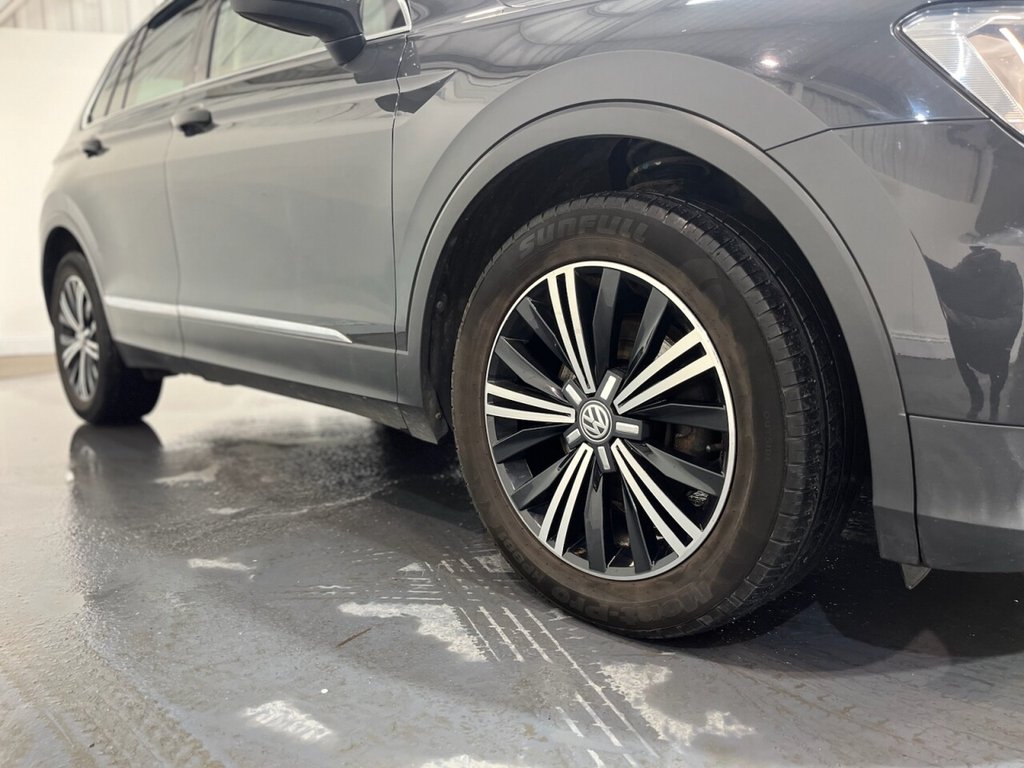 Used Volkswagen Tiguan 2016 for sale - 77356451: Photo 11