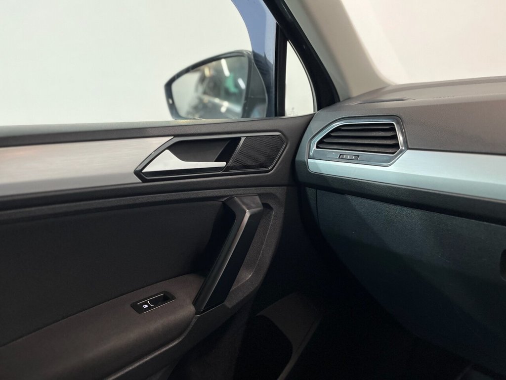 Used Volkswagen Tiguan 2016 for sale - 77356451: Photo 30