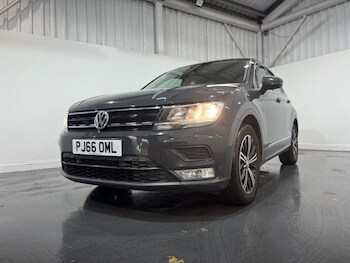 Used Volkswagen Tiguan 2016 for sale - 77356451: Photo
