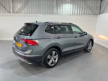 Used Volkswagen Tiguan Allspace 2019 for sale - 79598915: Photo
