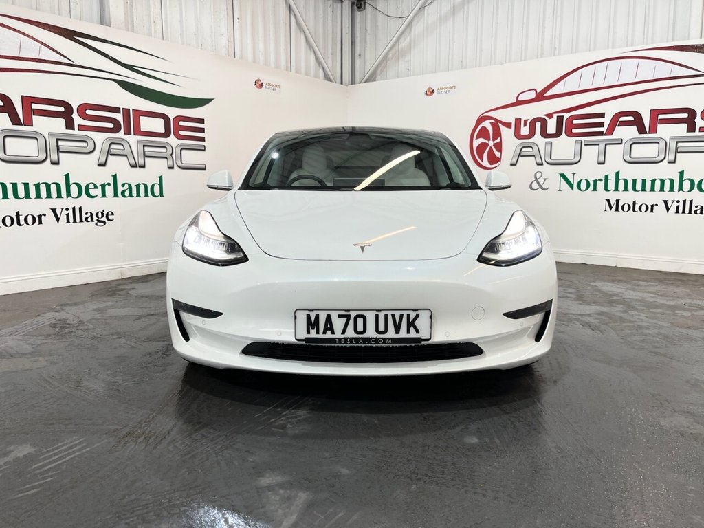 Used Tesla Model 3 2020 for sale - 76223875: Photo 2