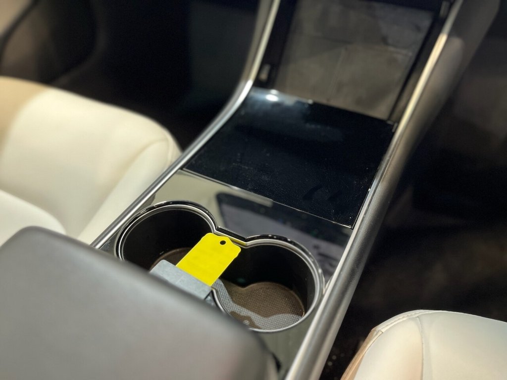 Used Tesla Model 3 2020 for sale - 76223875: Photo 26