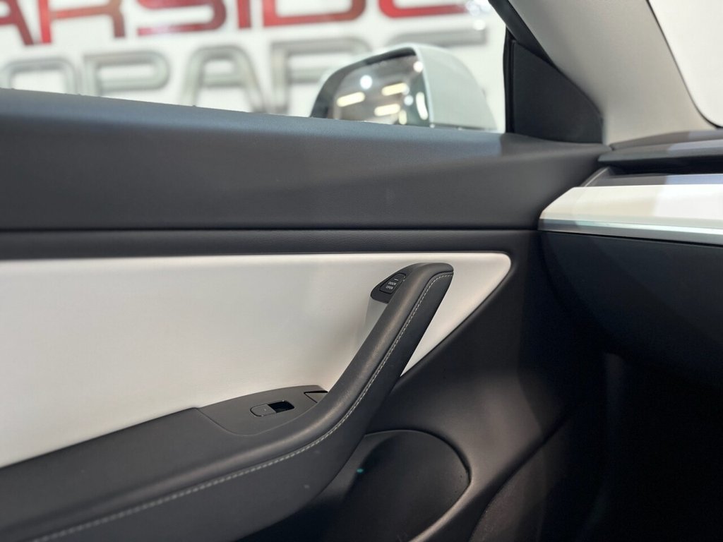 Used Tesla Model 3 2020 for sale - 76223875: Photo 28