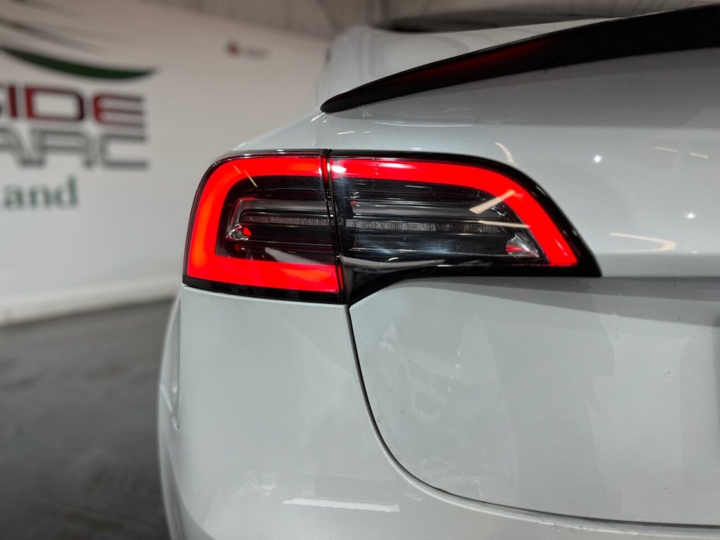 Used Tesla Model 3 2020 for sale - 76223875: Photo 38