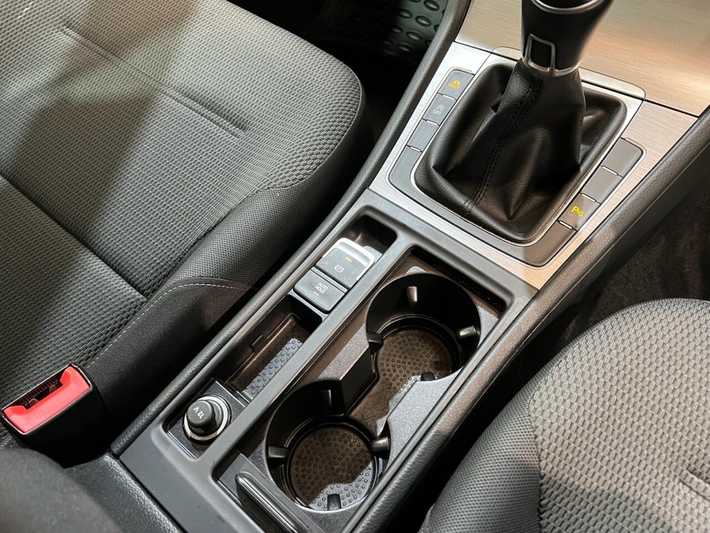 Used Volkswagen Golf 2015 for sale - 76429881: Photo 19