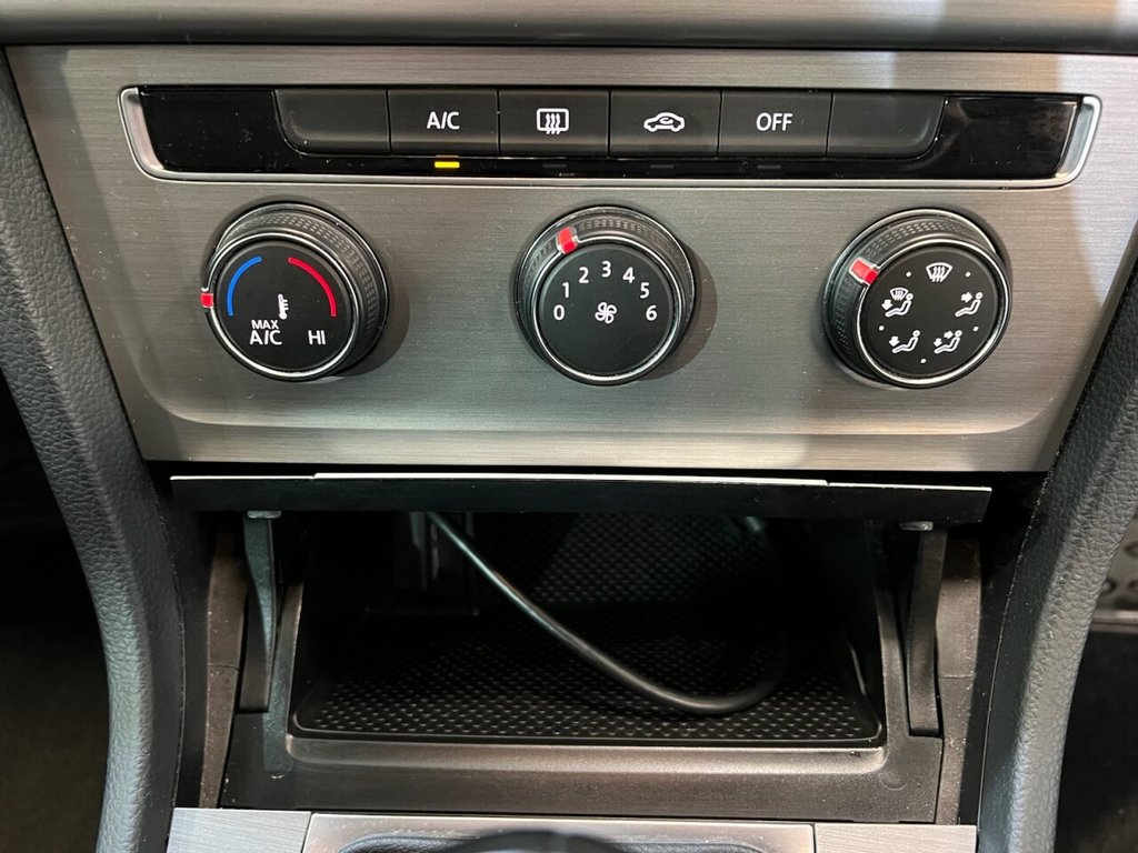 Used Volkswagen Golf 2015 for sale - 76429881: Photo 20