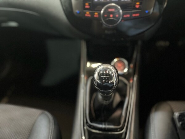 Used Nissan Pulsar 2016 for sale - 76279820: Photo 26