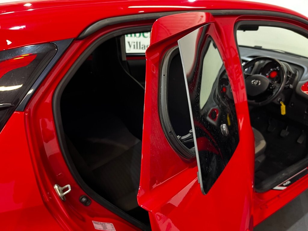 Used Toyota AYGO 2020 for sale - 76617802: Photo 14