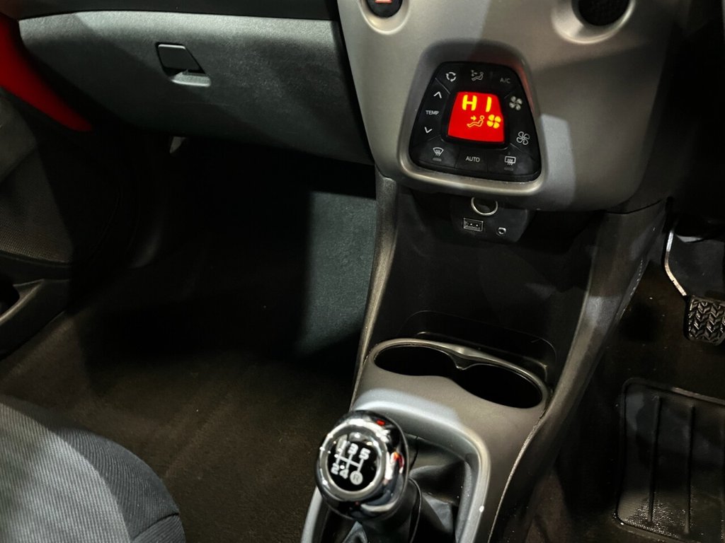 Used Toyota AYGO 2020 for sale - 76617802: Photo 24