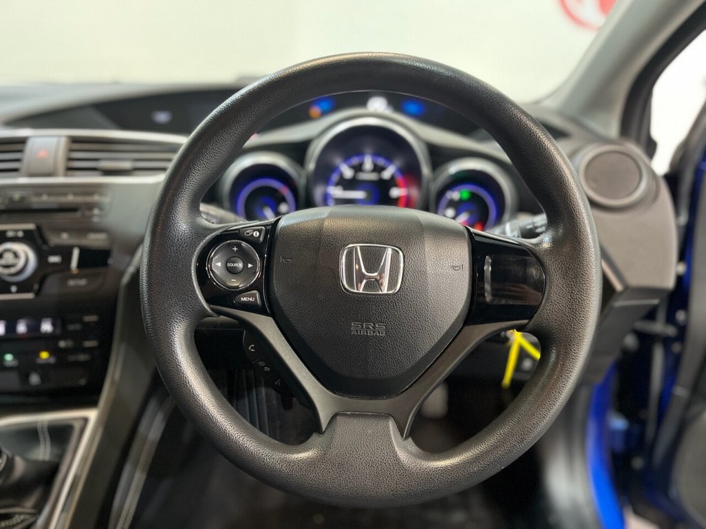 Used Honda Civic 2015 for sale - 77065201: Photo 27