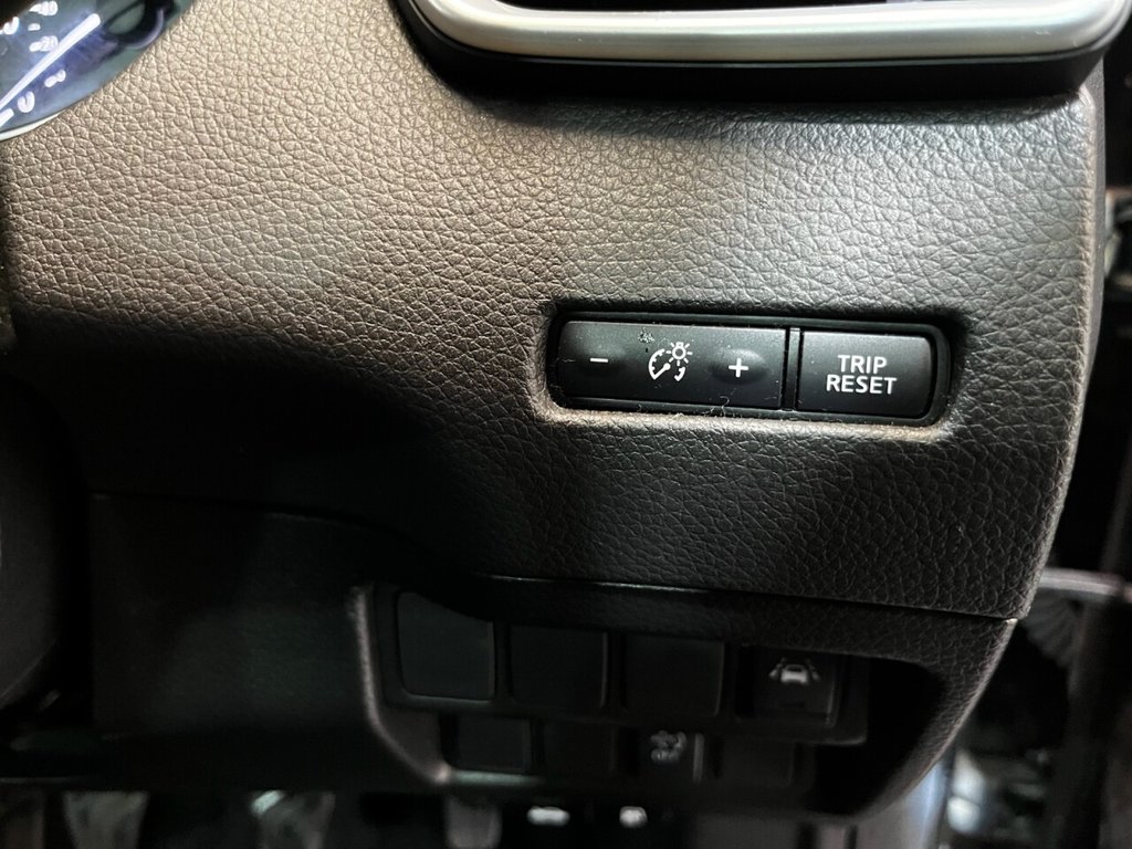 Used Nissan Qashqai 2018 for sale - 76632498: Photo 18