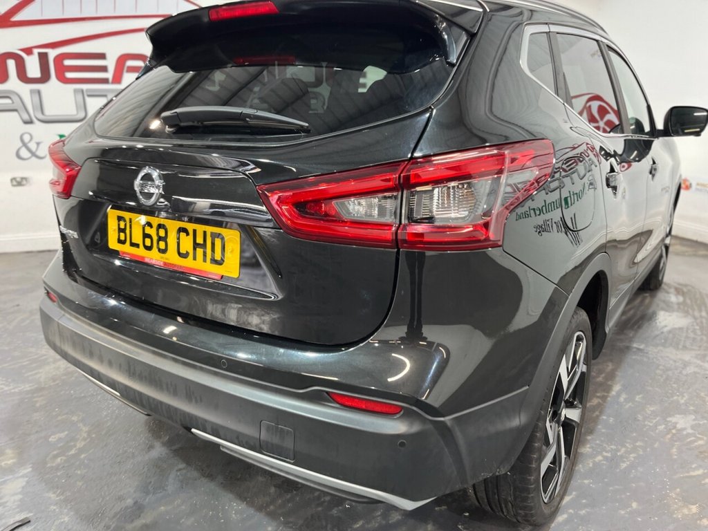 Used Nissan Qashqai 2018 for sale - 76632498: Photo 32