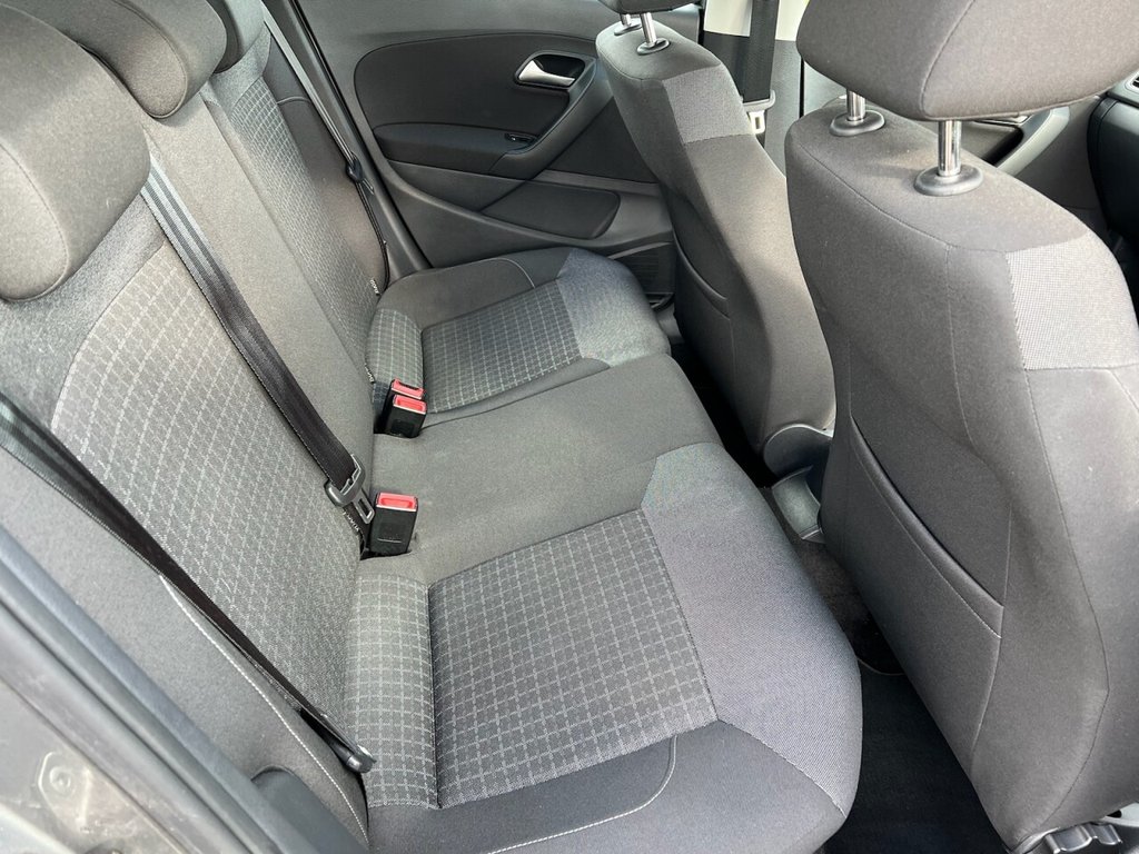 Used Volkswagen Polo 2015 for sale - 76132431: Photo 10