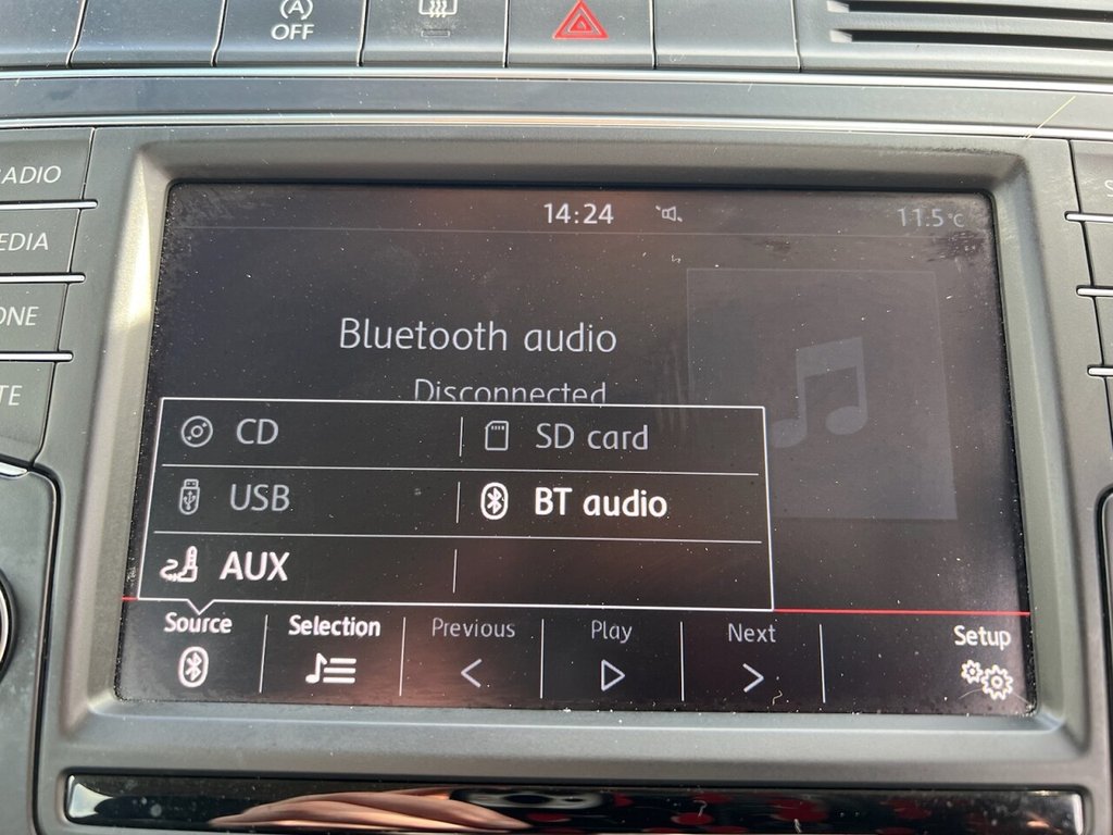 Used Volkswagen Polo 2015 for sale - 76132431: Photo 19