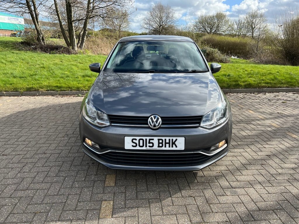 Used Volkswagen Polo 2015 for sale - 76132431: Photo 2