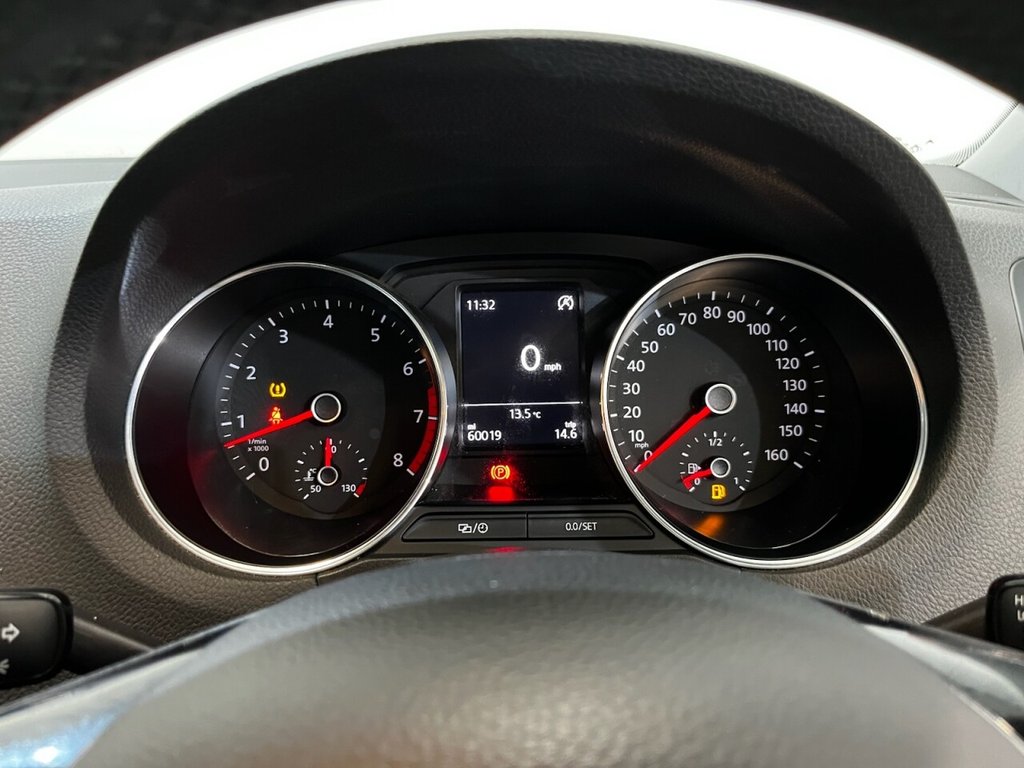 Used Volkswagen Polo 2015 for sale - 76132431: Photo 22