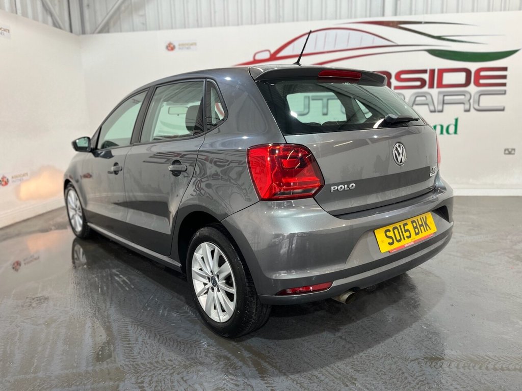 Used Volkswagen Polo 2015 for sale - 76132431: Photo 44