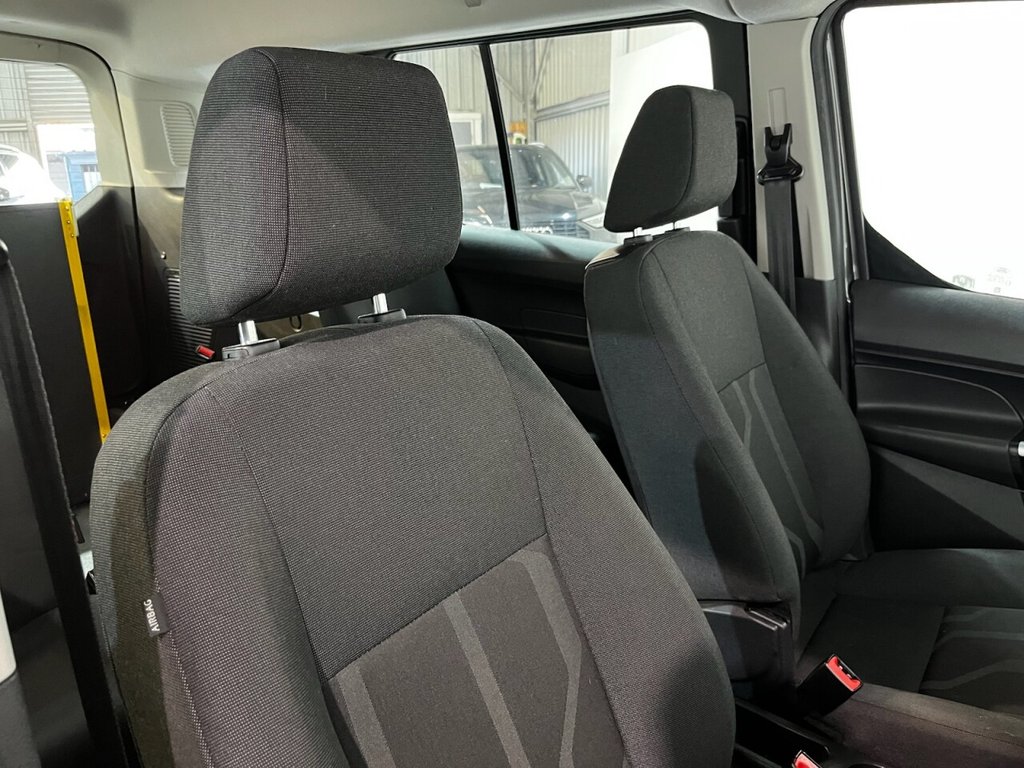 Used Ford Grand Tourneo Connect 2017 for sale - 77547414: Photo 11