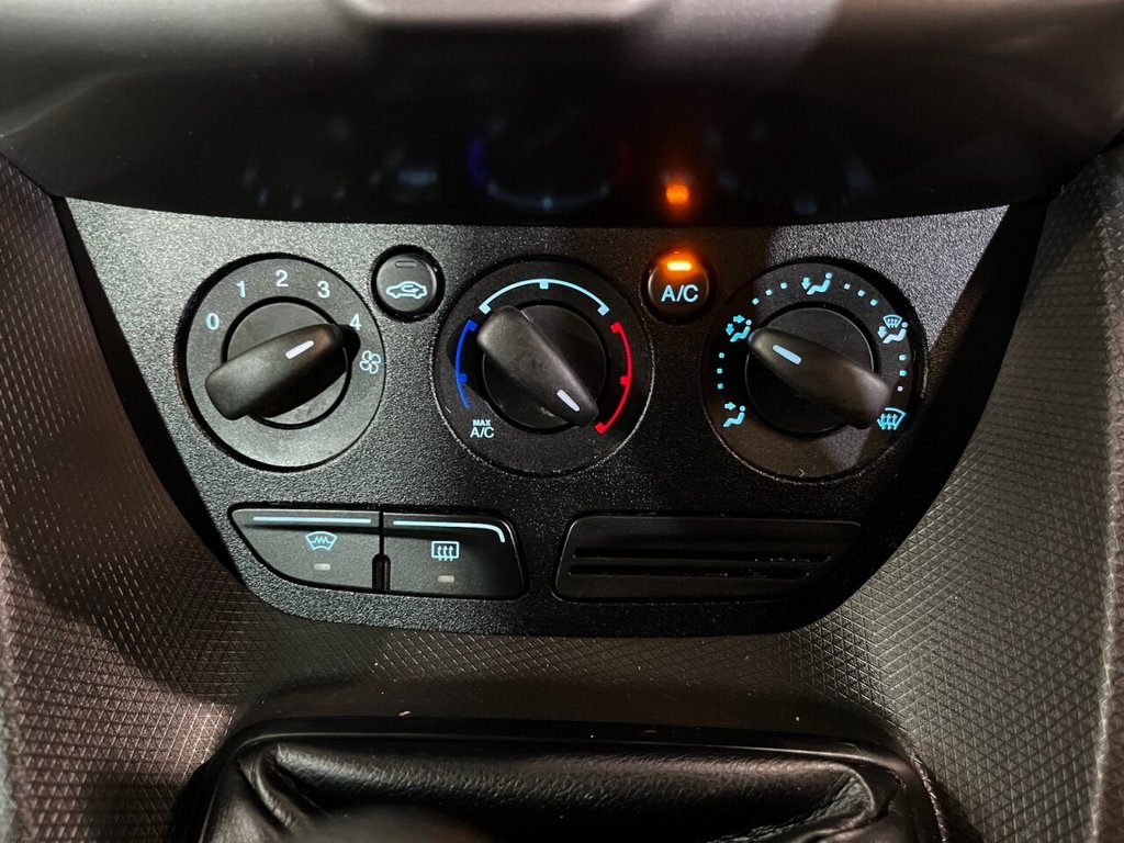 Used Ford Grand Tourneo Connect 2017 for sale - 77547414: Photo 23