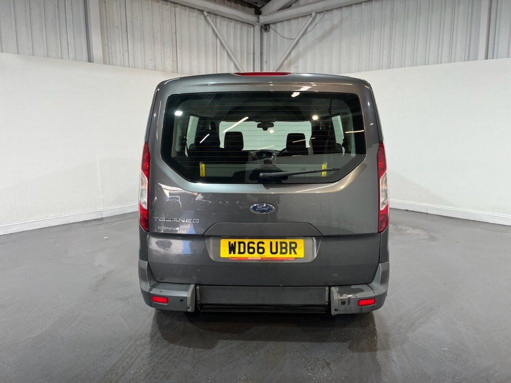 Used Ford Grand Tourneo Connect 2017 for sale - 77547414: Photo 34