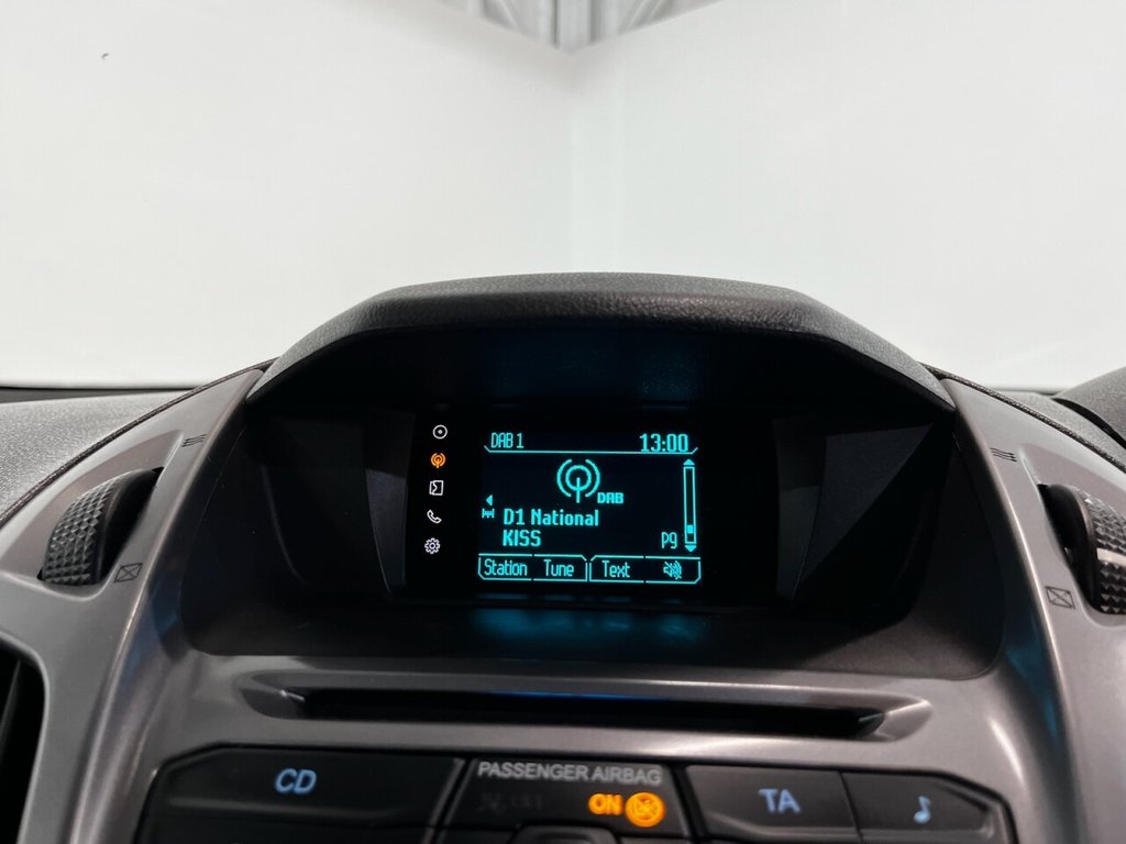 Used Ford Grand Tourneo Connect 2017 for sale - 77547414: Photo 37