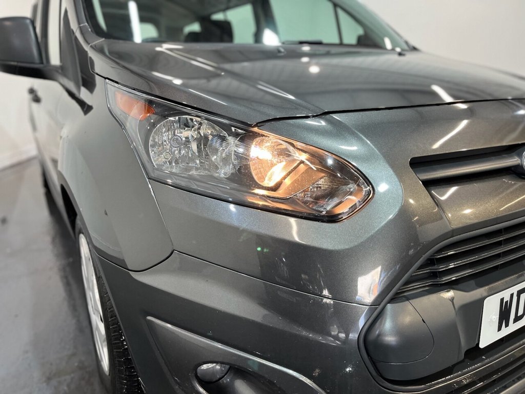 Used Ford Grand Tourneo Connect 2017 for sale - 77547414: Photo 5