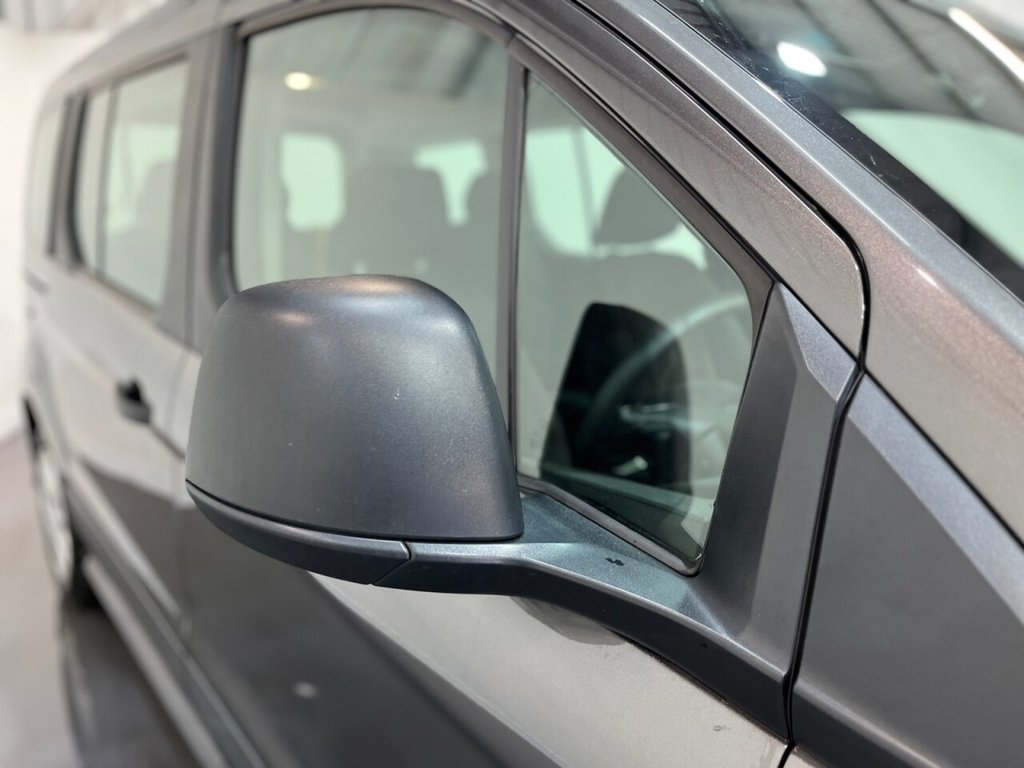 Used Ford Grand Tourneo Connect 2017 for sale - 77547414: Photo 8