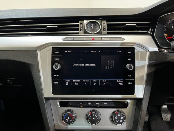 Used Volkswagen Passat 2017 for sale - 75573129: Photo 11