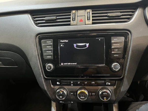 Used Skoda Octavia 2017 for sale - 75527879: Photo 17