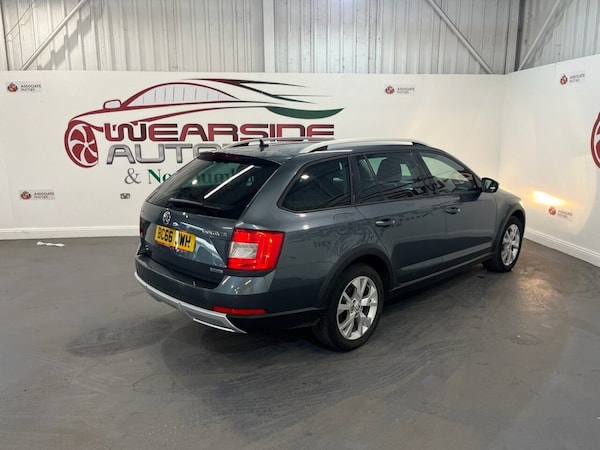 Used Skoda Octavia 2017 for sale - 75527879: Photo 27