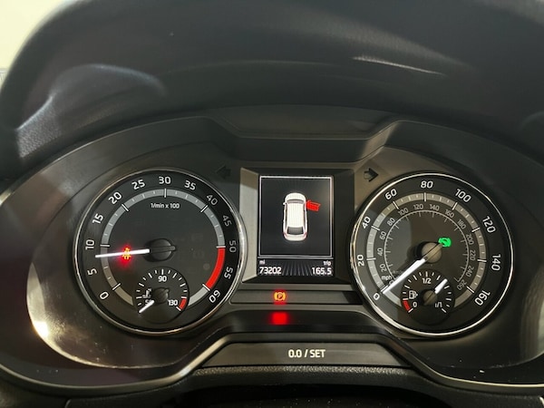 Used Skoda Octavia 2017 for sale - 75527879: Photo 6