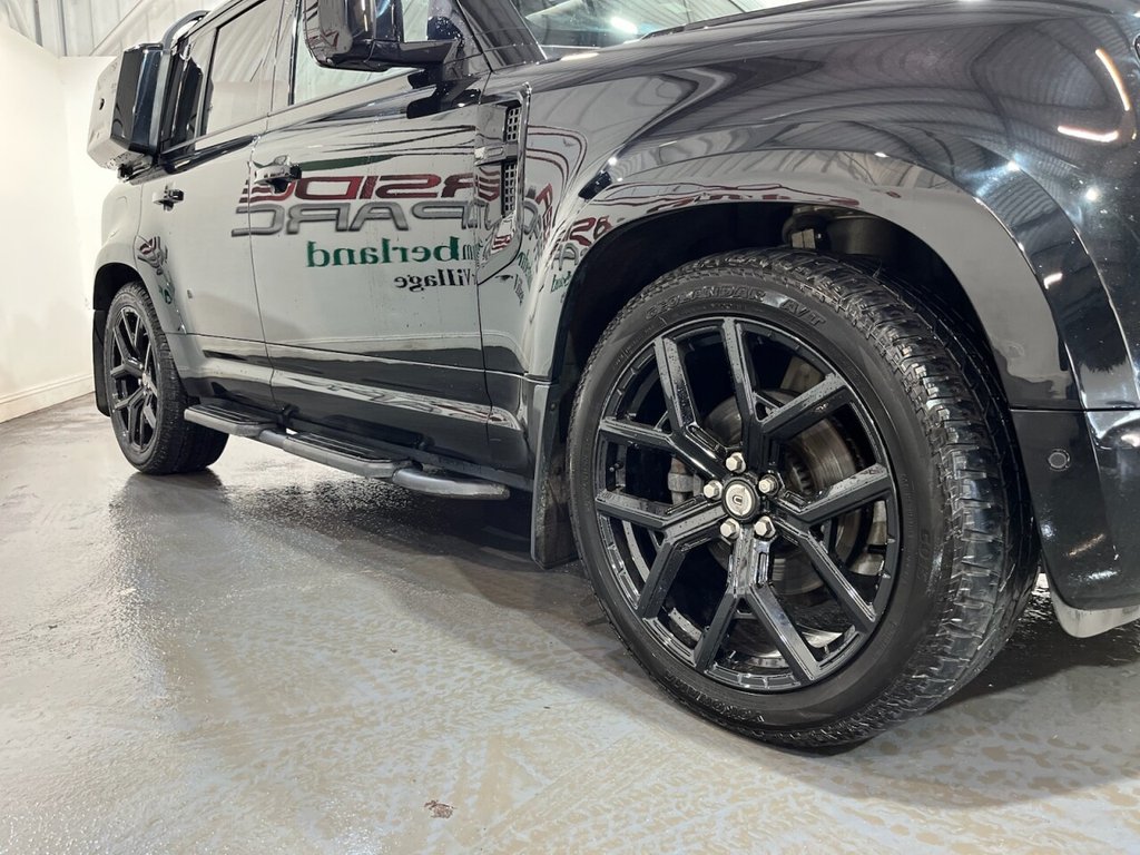 Used Land Rover Defender 2022 for sale - 77161608: Photo 10