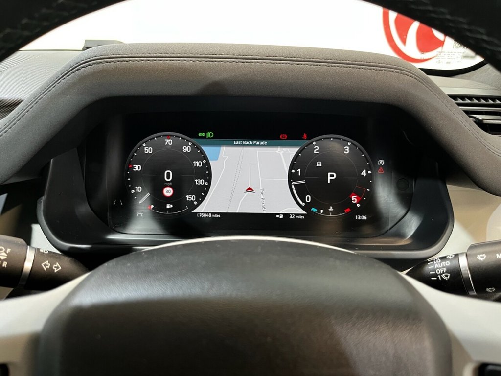 Used Land Rover Defender 2022 for sale - 77161608: Photo 32