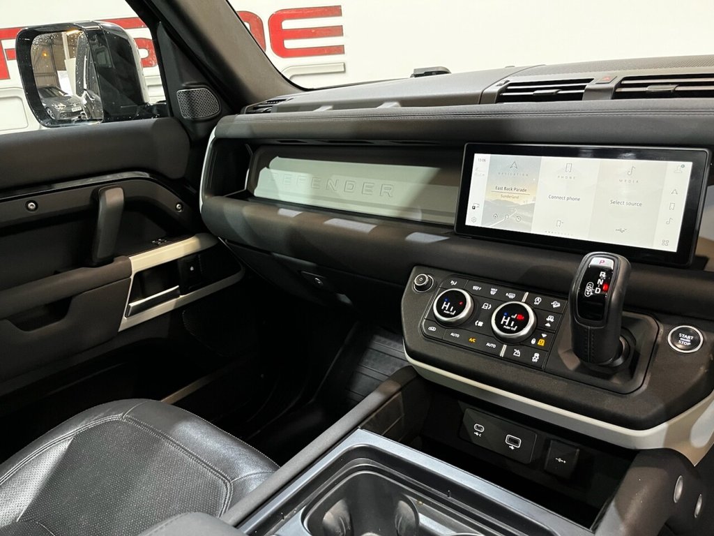 Used Land Rover Defender 2022 for sale - 77161608: Photo 34